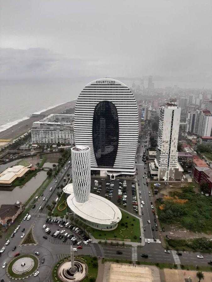 Apartment 16,26,27 Floors In Alliance Palace Batumi Exterior foto